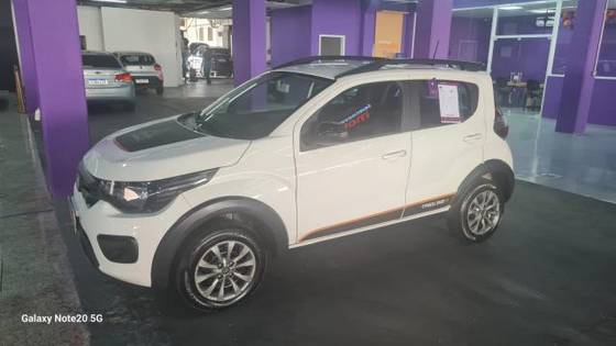 FIAT MOBI 1.0 EVO FLEX TREKKING MANUAL FIAT MOBI 1.0 EVO FLEX TREKKING MANUAL